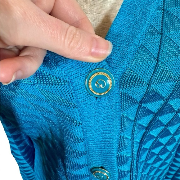 St. John Collection Textured Triangle Long Cardigan Sweater Jacket in Turquoise - Picture 3 of 7